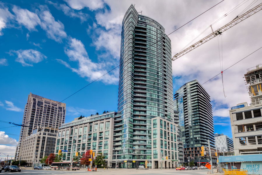LEASED: 600 Fleet St #206