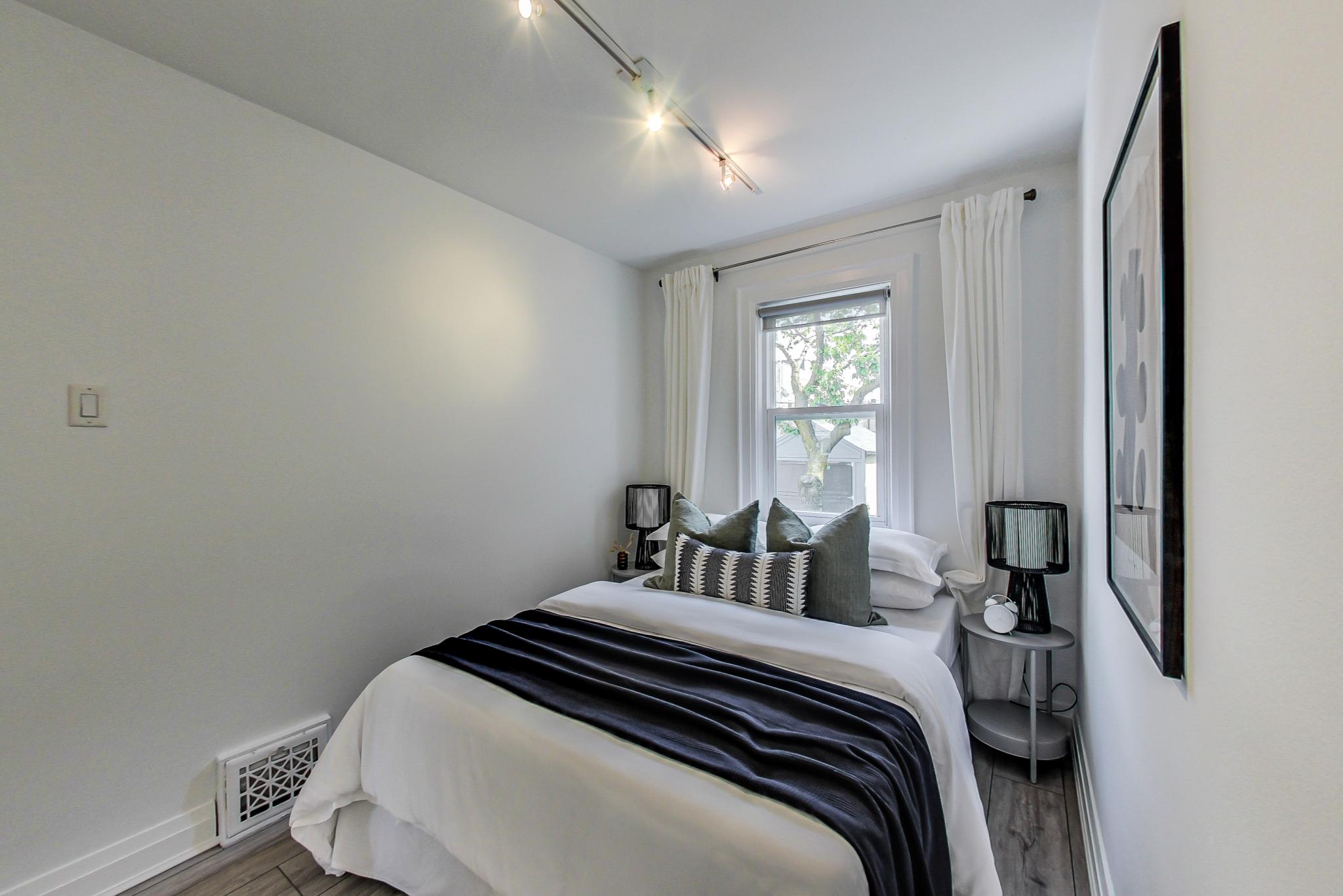 Sold 205 Livingstone Ave Toronto Livings