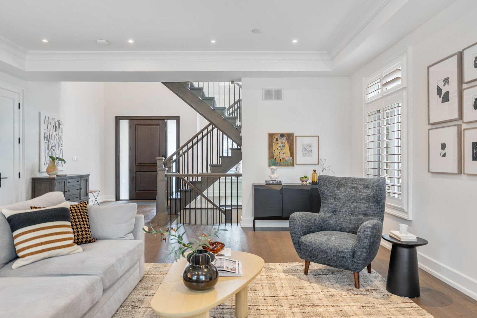 What Costs Should You Expect When Selling a Home in Toronto?